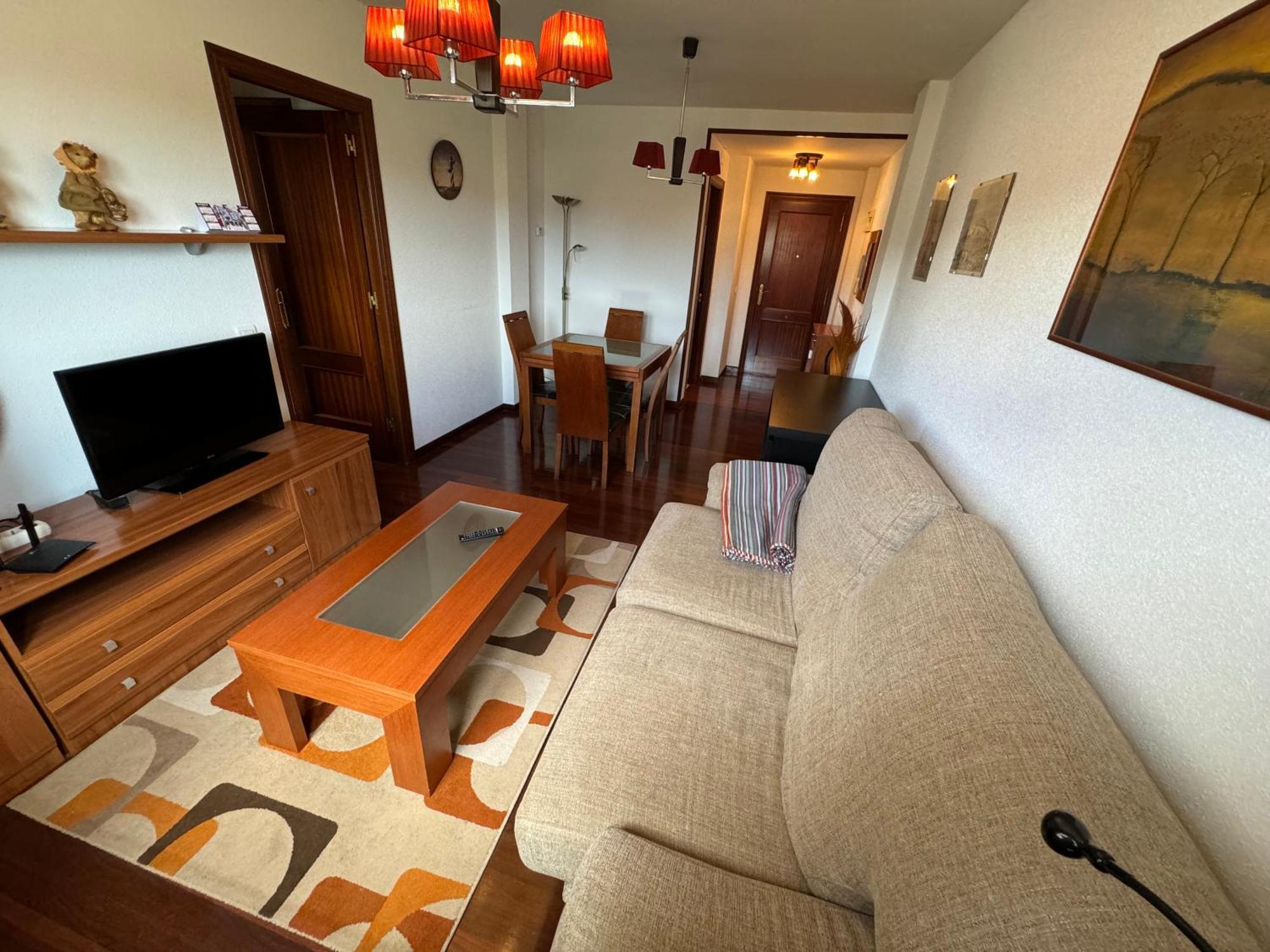Garaje Y Piscina Comunitaria! Appartement Suances