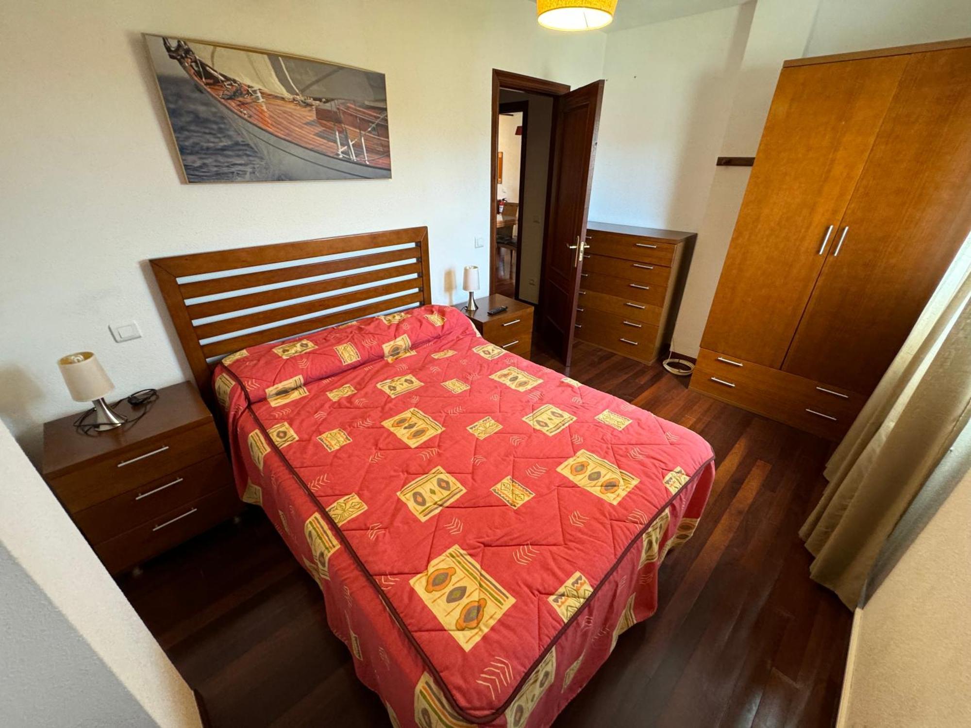 Appartement Garaje Y Piscina Comunitaria! Suances