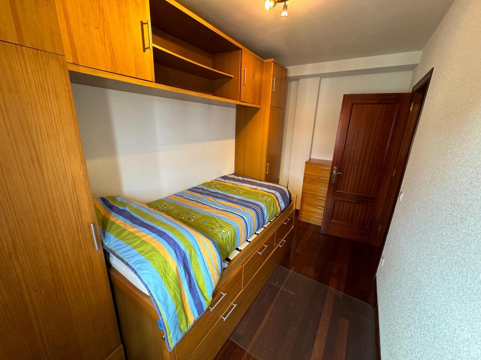 Garaje Y Piscina Comunitaria! Appartement